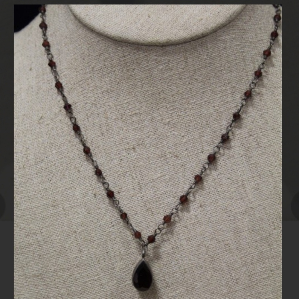 925 Silver and Garnet Choker Necklace Set